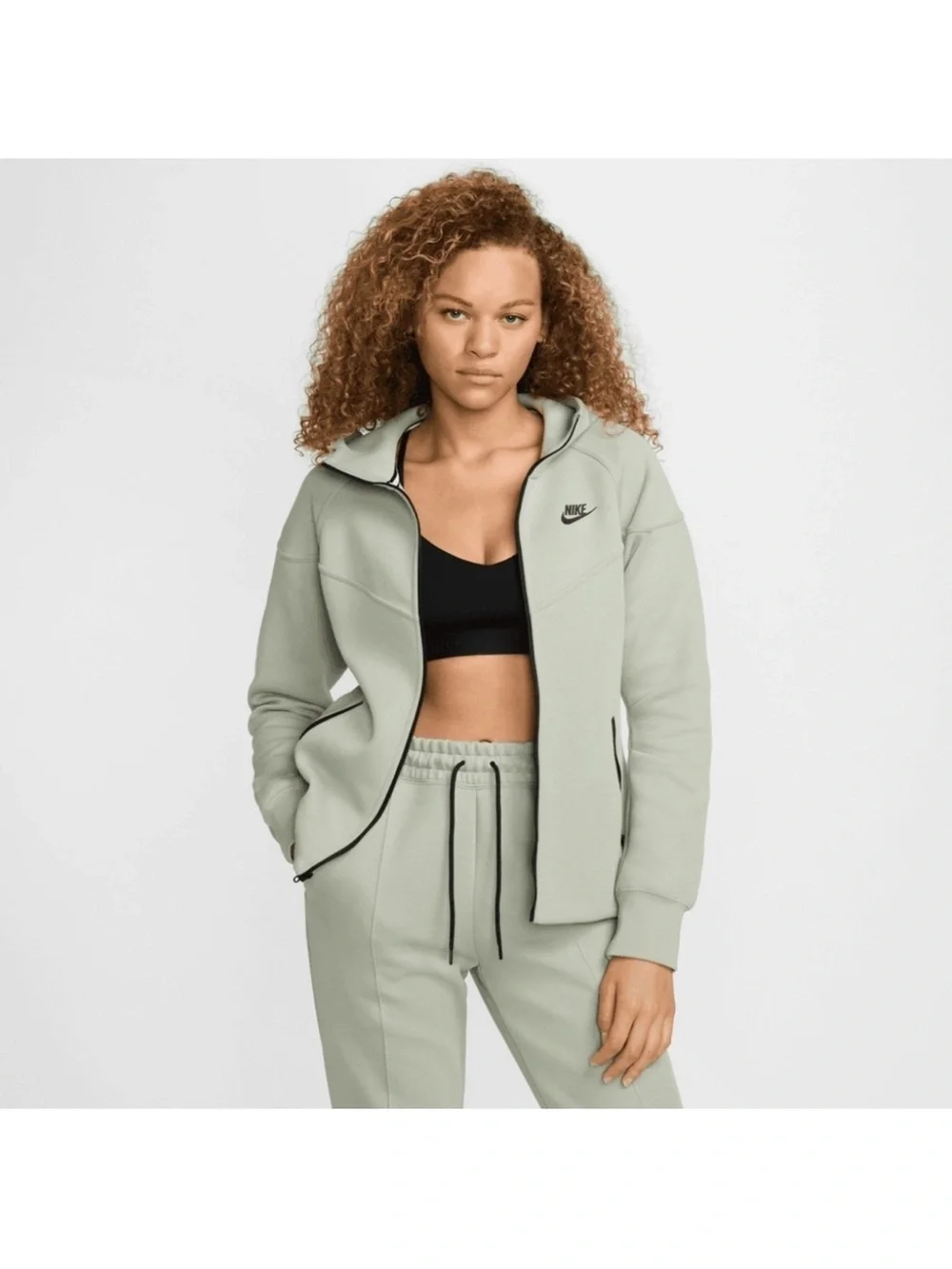 Nike Tech Fleece Windrunner Jacket Sage Green